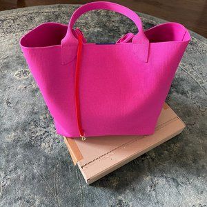 rothy's lightweight tote in dragon fruit